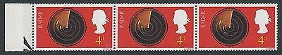 1967 Discovery and Invention 4d - Listed Flaw - Broken Scale - MNH