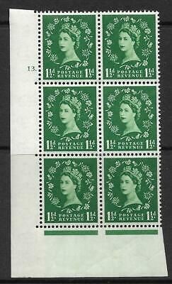 S25h 1½d Wilding Tudor Wmk Cylinder 13 Dot with variety UNMOUNTED MINT