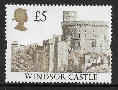 Sg 1611 £5 Harrison Castle misperf UNMOUNTED MINT MNH