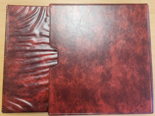 Duchy Red Booklet Album 22 rings with pages 20 pages and slipcase