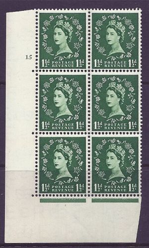 1½d Wilding Edward Crown cyl 15 No Dot Perf A(E I) UNMOUNTED MINT