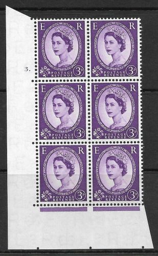 3d Wilding Edward Crown cyl 3 Dot perf type C(E P) UNMOUNTED MINT
