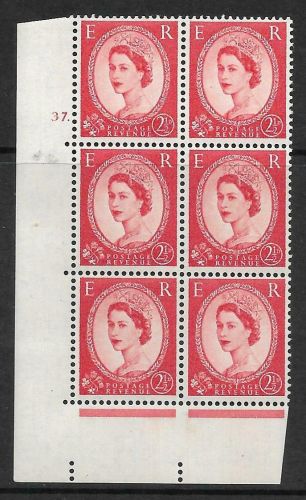2½d Wilding Edward Crown cyl 37 Dot perf type A(E I) UNMOUNTED MINT