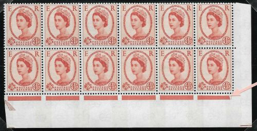 Sg 616Eba S98Bc 4½d Wilding Phosphor with Phantom Frame block 12 UNMOUNTED MINT