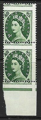 S126 9d Wilding Multi Crowns variety - misperf pair UNMOUNTED MINT