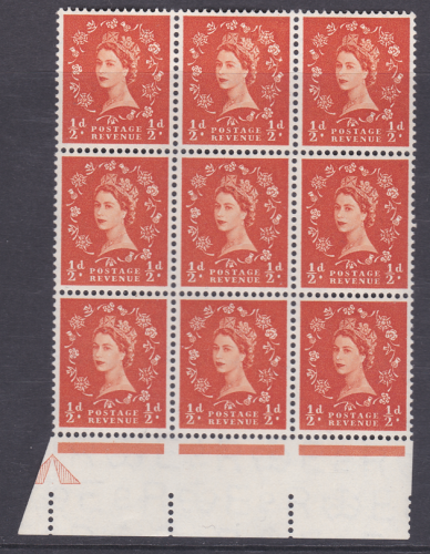 S2d ½d Wilding Edward Wmk Shamrock Stem Variety blck of 9 UNMOUNTED MINT