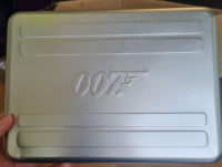 2020 GB Prestige Booklet Royal mail James Bond 007 complete with tin box