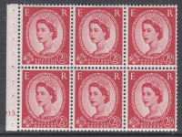 SB82 Wilding booklet pane wmk Crowns perf type Ie(t) cyl J13 Dot UNMOUNTED MNT